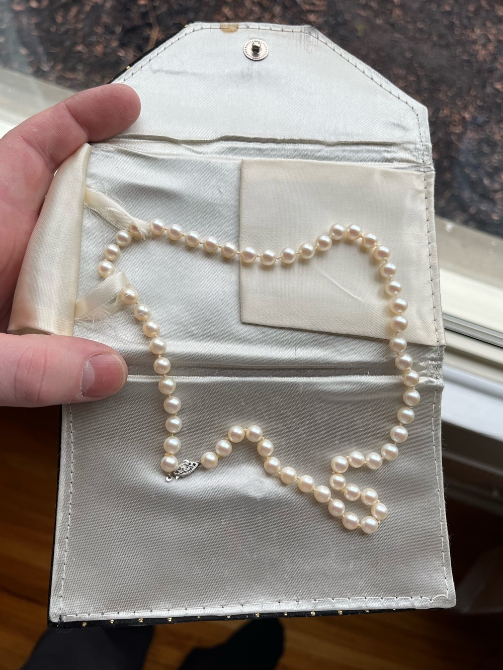 Vintage Pearl Necklace with 14k Clasp